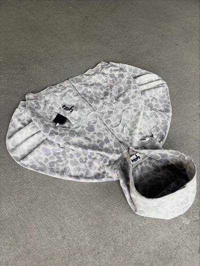 SNOW LEOPARD ZIP