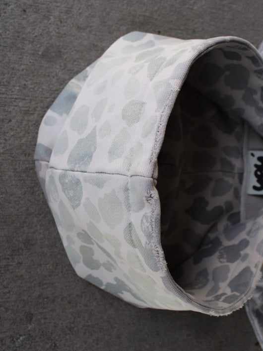 SNOW LEOPARD ZIP